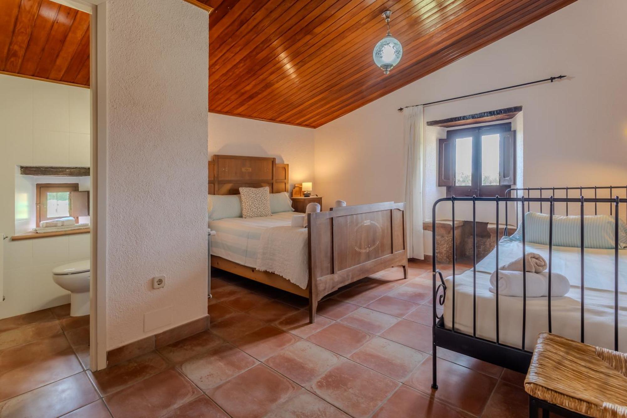 La Pahissa De Can Abras Casa Rural Girona Ngoại thất bức ảnh